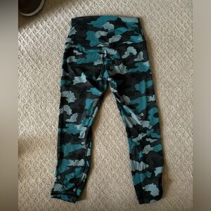 LLululemon Camo Align Leggings 23 inches